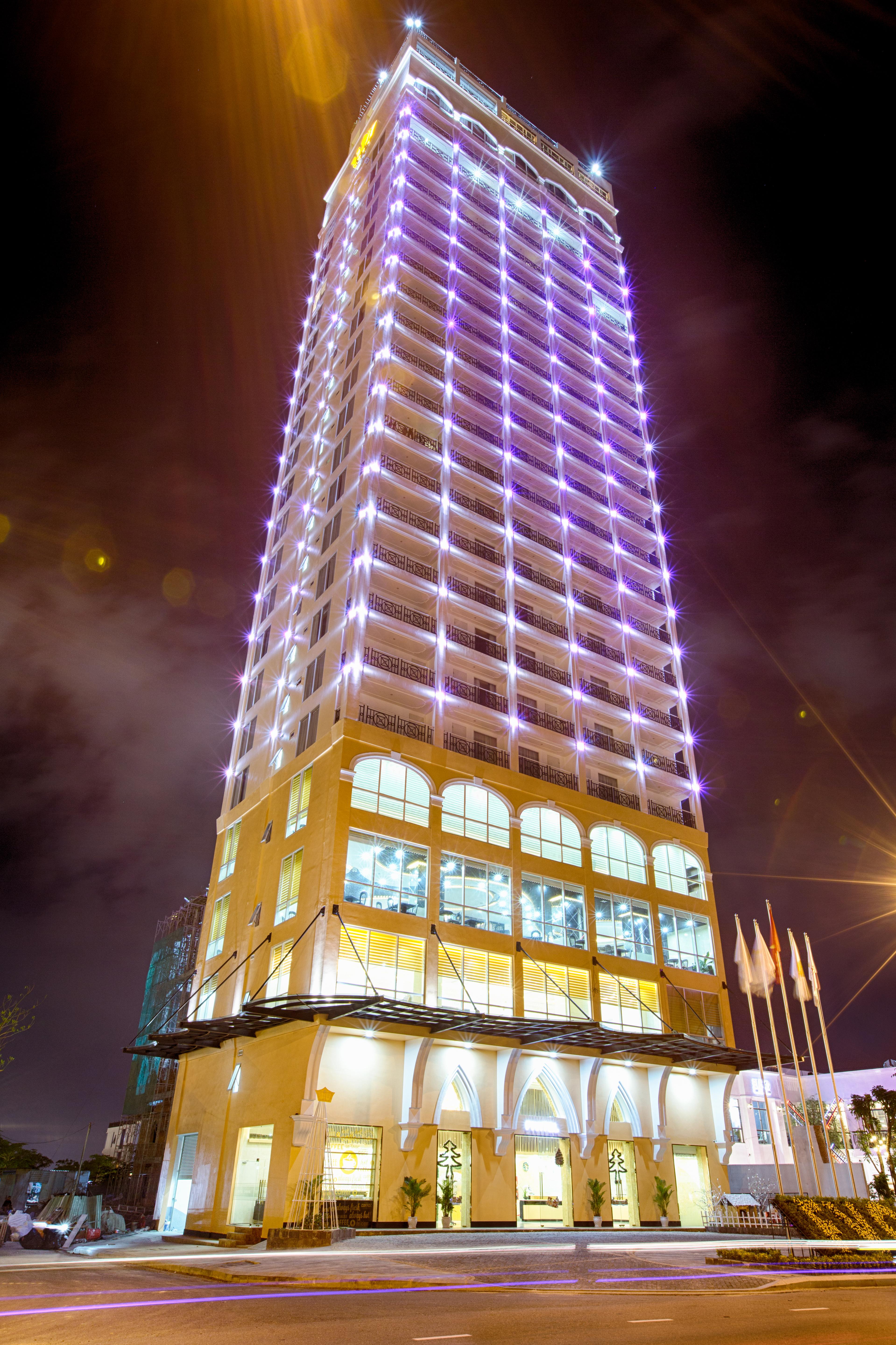 Hotel Fivitel Da Nang Zewnętrze zdjęcie